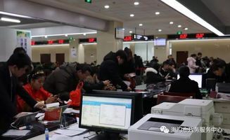 政务服务中心婚姻登记窗口迎来2019首波结婚登记高潮